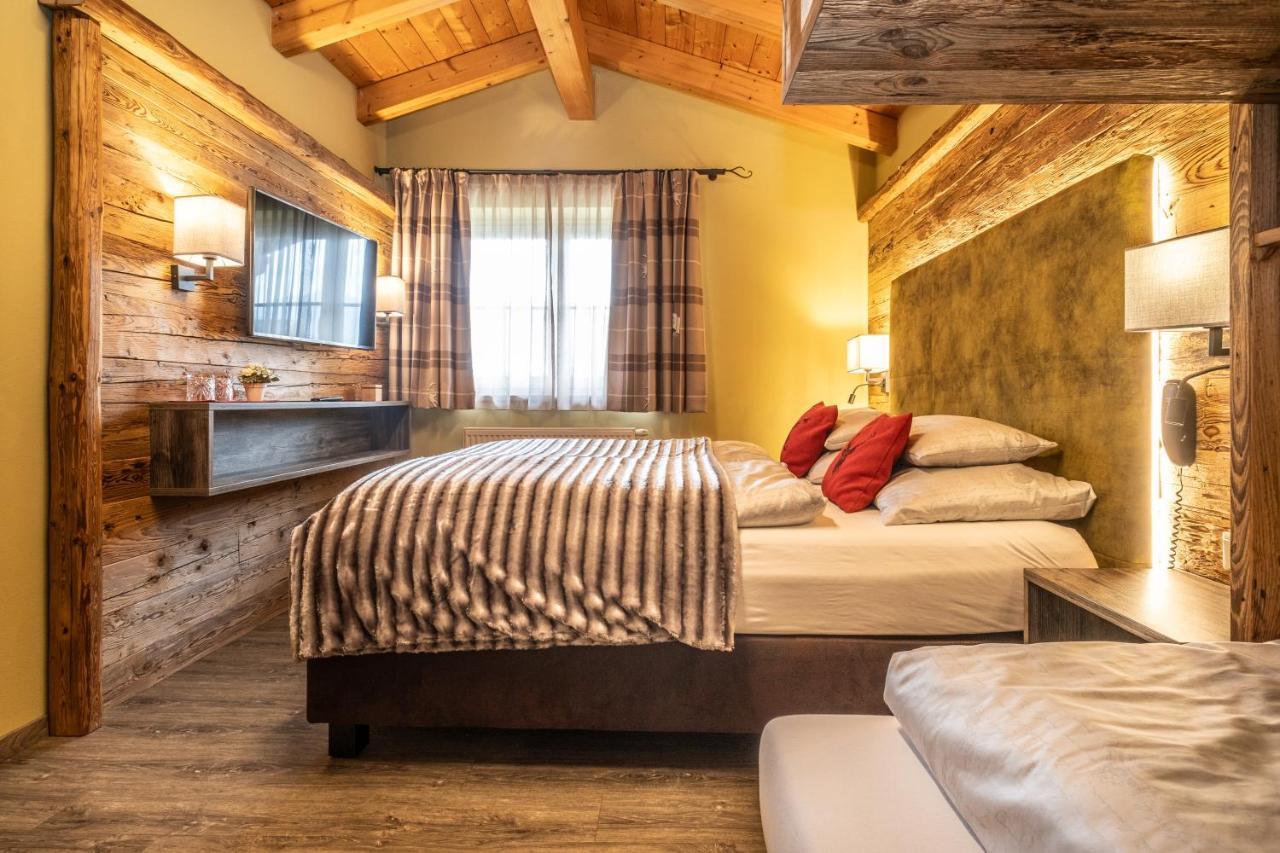Dorfkrug Kaprun - Luxury Suites & Appartements Dış mekan fotoğraf